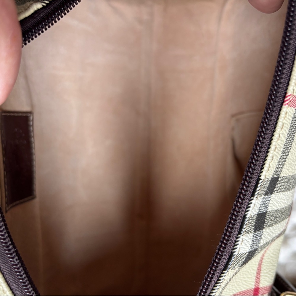 Vintage Burberrys Nova Check Barrel Bag Beige Tan Leather Equestrian Logo - Picture 14 of 14